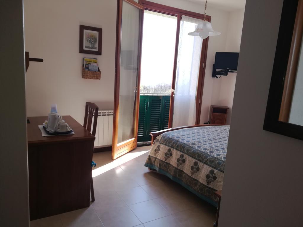 Locanda Primo Sole Leivi Buitenkant foto