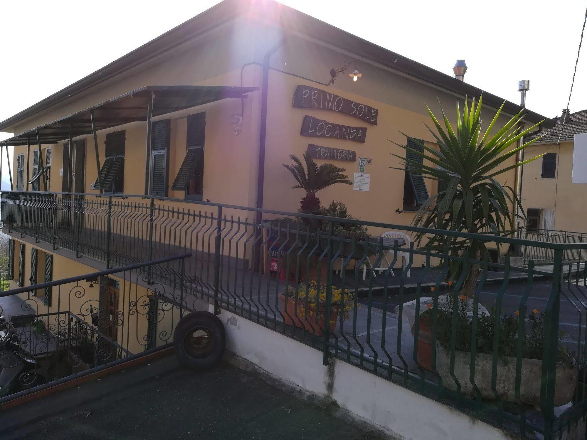 Locanda Primo Sole Leivi Buitenkant foto